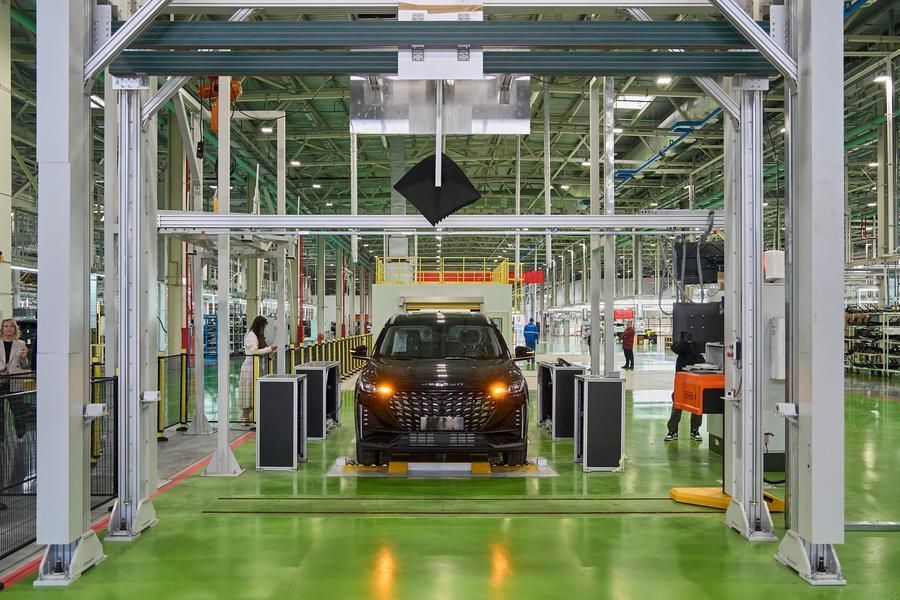 Российский автопроизводитель "Автотор" расширяет сотрудничество с партнерами из Китая для повышения уровня локализации производства -- глава компании В. Горбунов